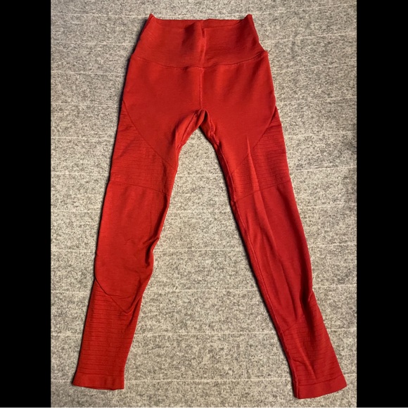 Alphalete R6 Revivals Coral Red - Picture 6 of 7